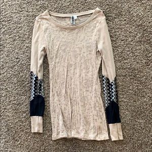 BKE Tan long sleeve top